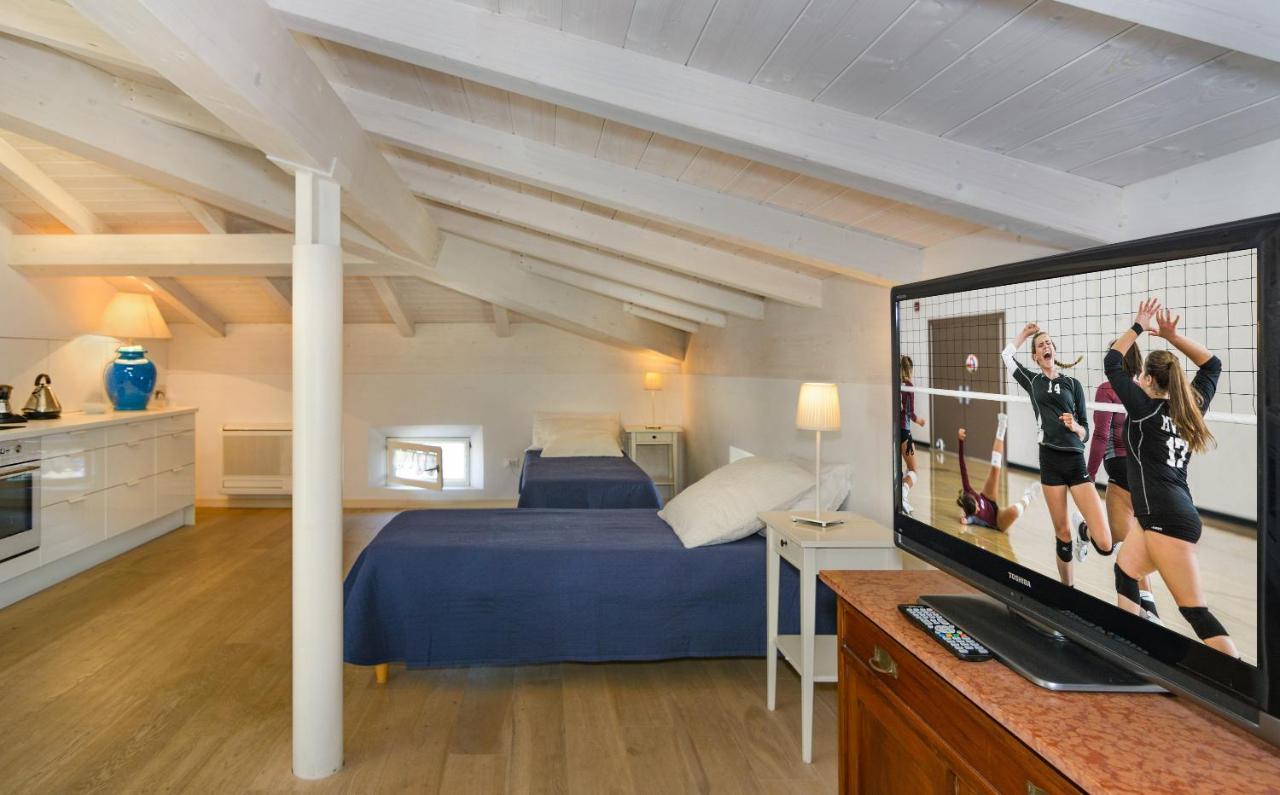 Villino Ermione Hotel Марина ди Пиза Екстериор снимка